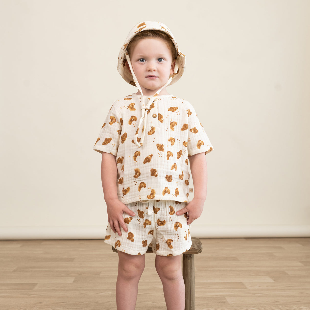 Organic Raglan Shirt & Shorts Set - Croissant - HoneyBug