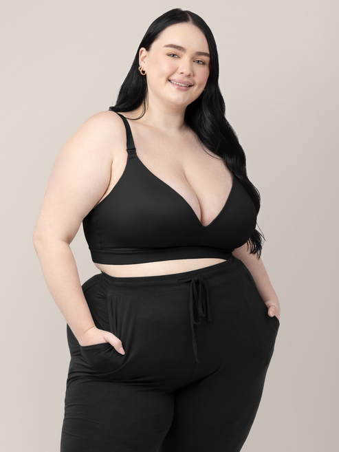 Minimalist Hands-Free Pumping & Nursing Plunge Bra | Black - HoneyBug