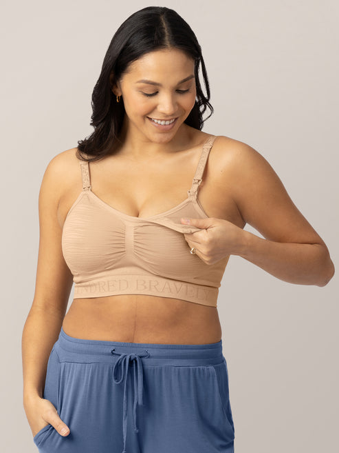 Sublime® Hands-Free Pumping & Nursing Bra | Beige - HoneyBug