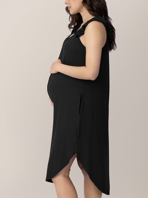 Ruffle Strap Labor & Delivery Gown | Black - HoneyBug