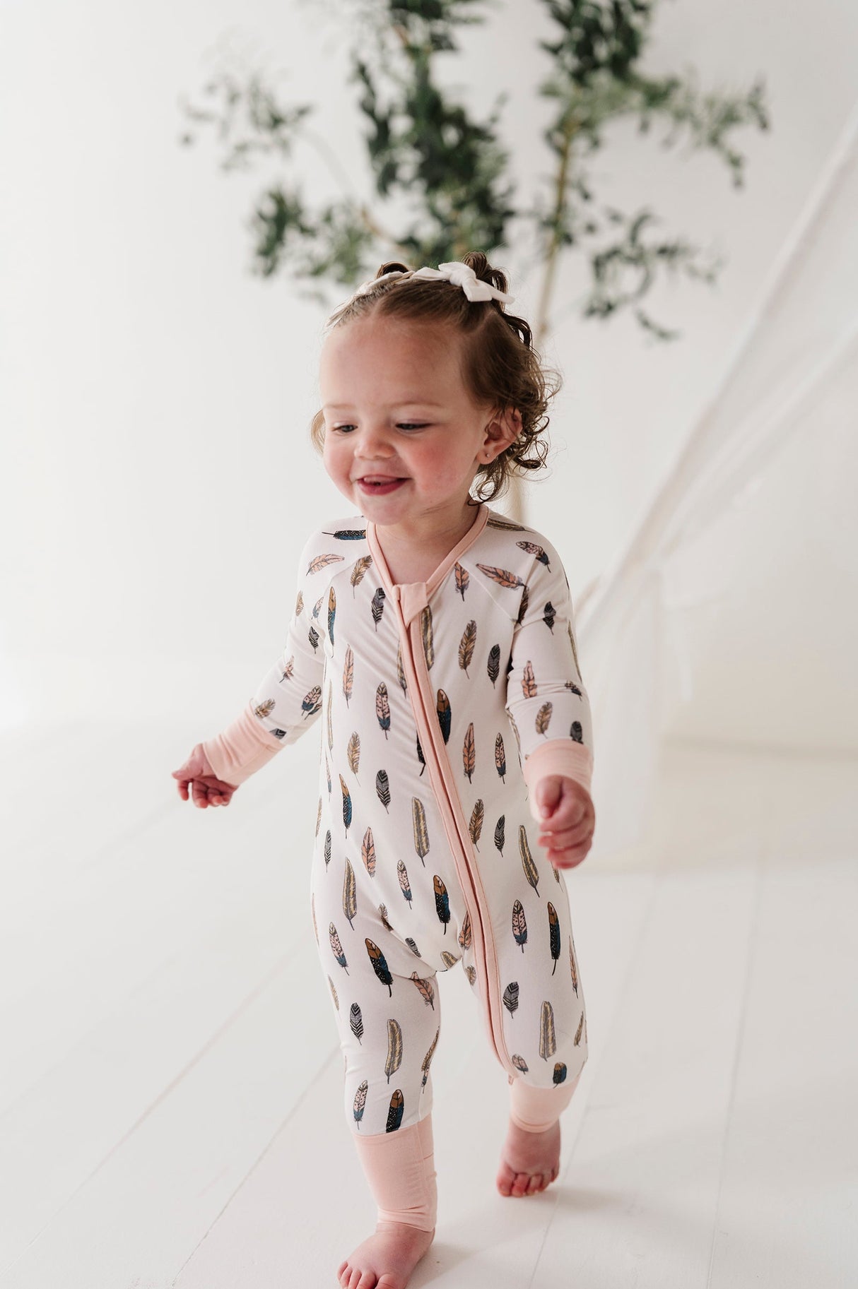 Long Sleeve Zip Romper - HoneyBug