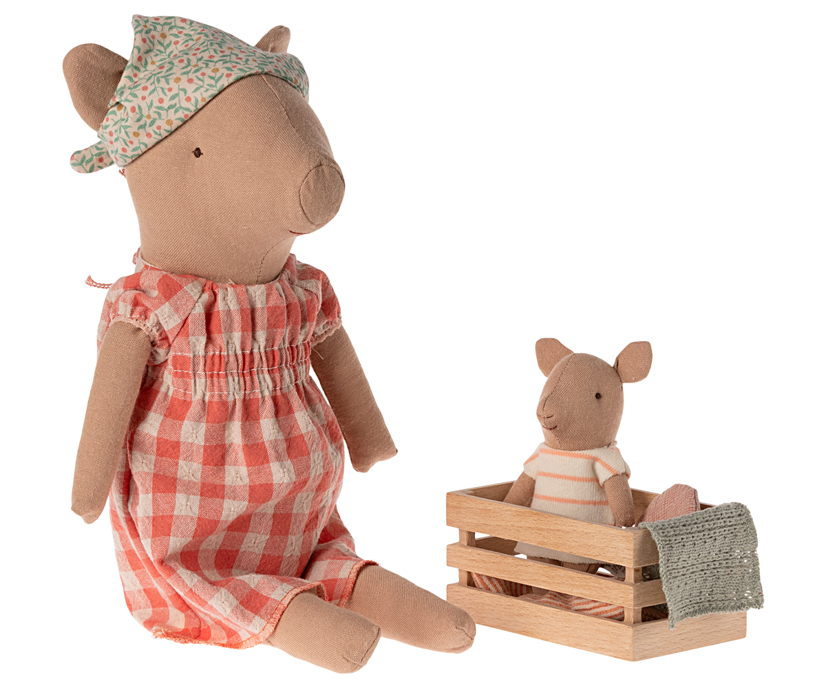 Pig - Girl - HoneyBug