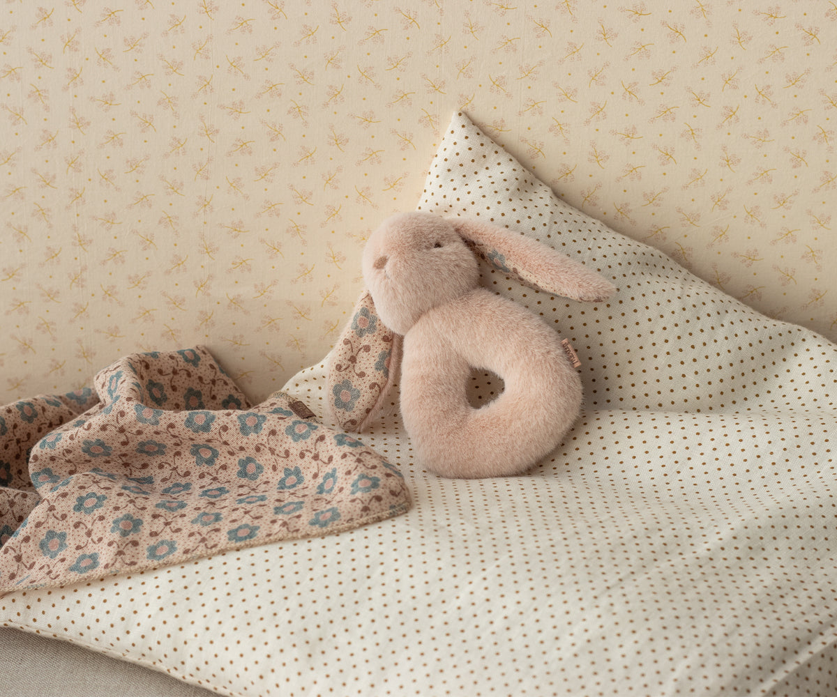 Bunny Rattle Set - Powder - HoneyBug