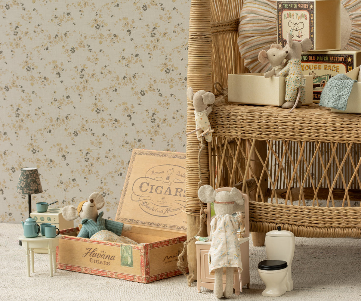 Little Brother, Mouse in Matchbox - HoneyBug