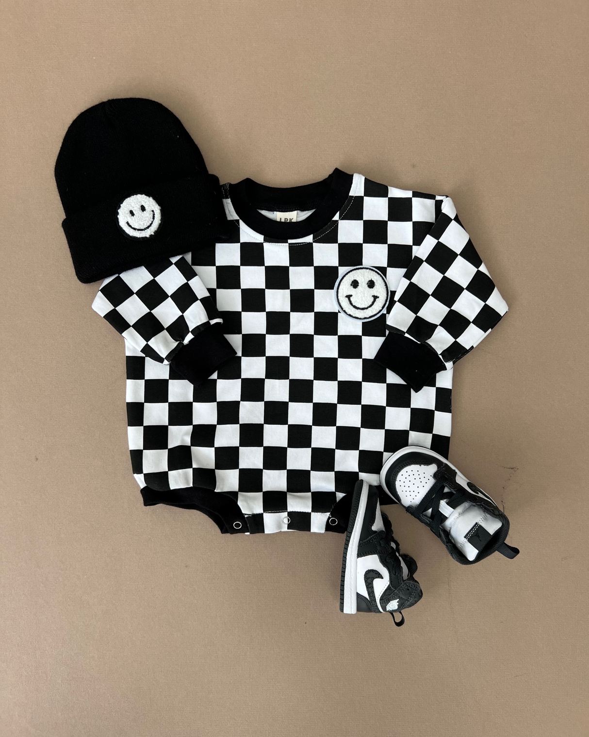 Bubble Romper | Checkered Smiley Black - HoneyBug