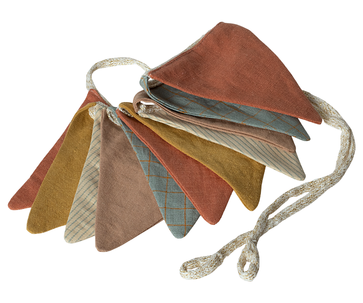 Garland - Multi - HoneyBug