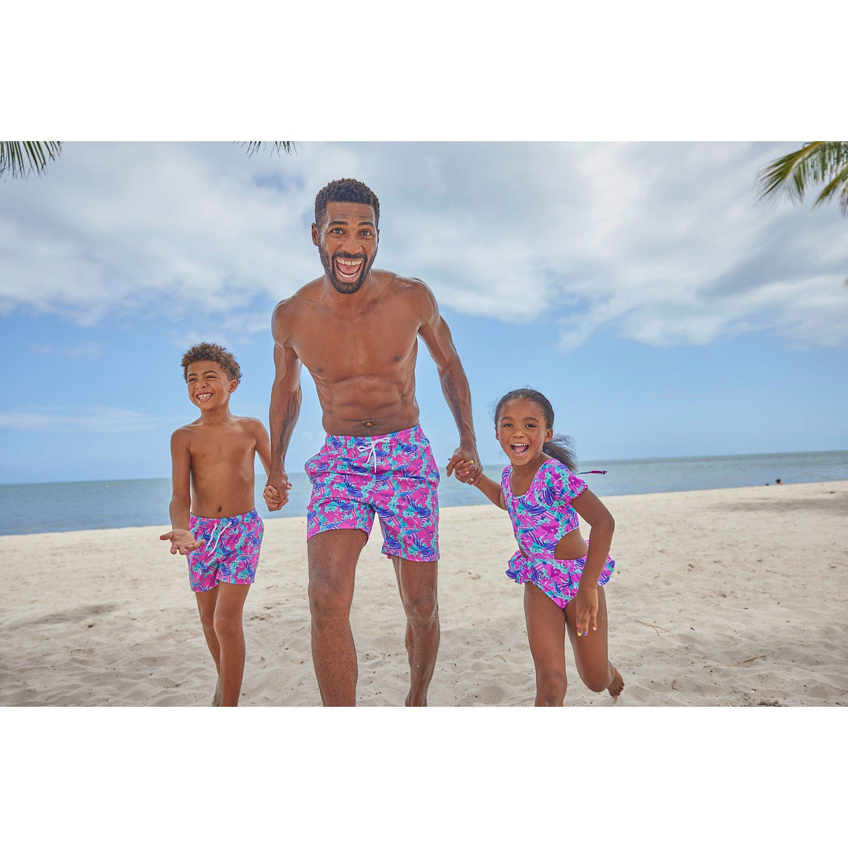 Canyon Shores Men's Trunks - HoneyBug