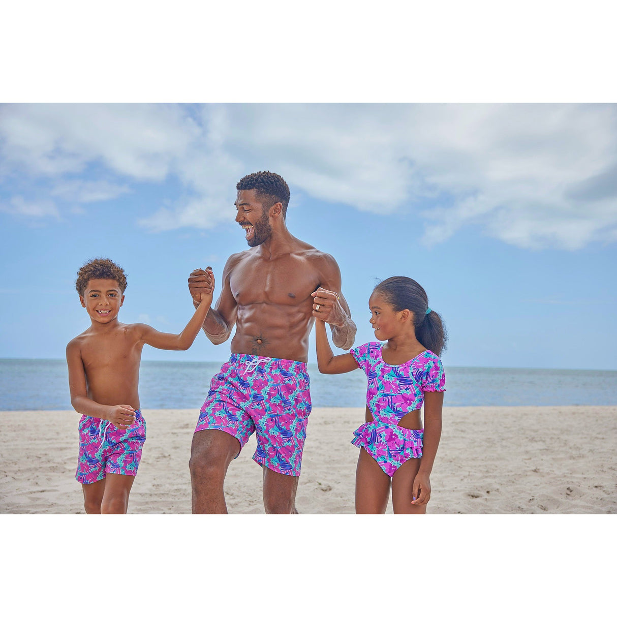 Canyon Shores Men's Trunks - HoneyBug