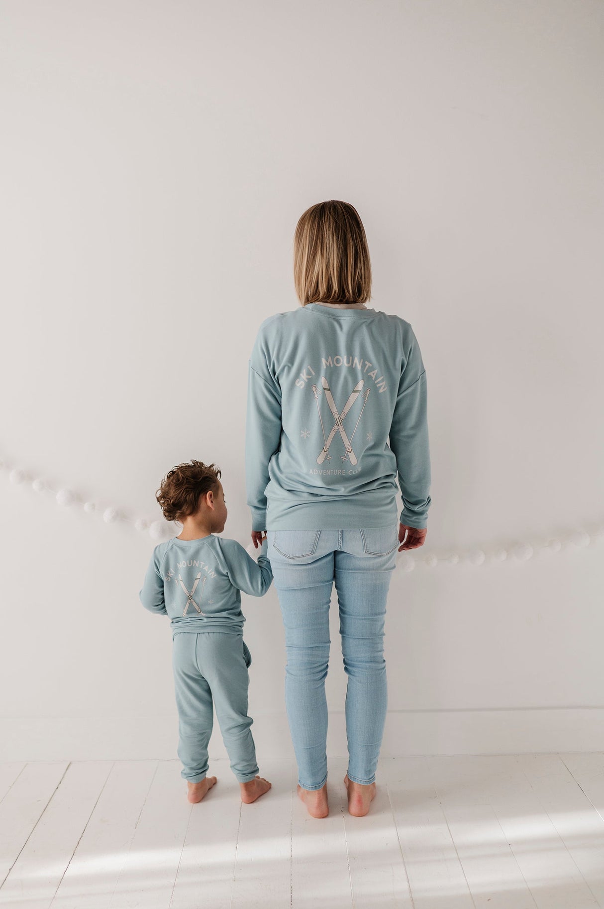 Women's Pullover - HoneyBug