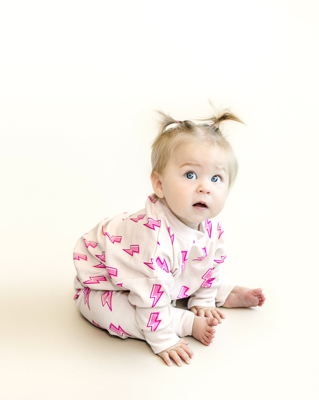 Jogger Set | Pink Bolts - HoneyBug