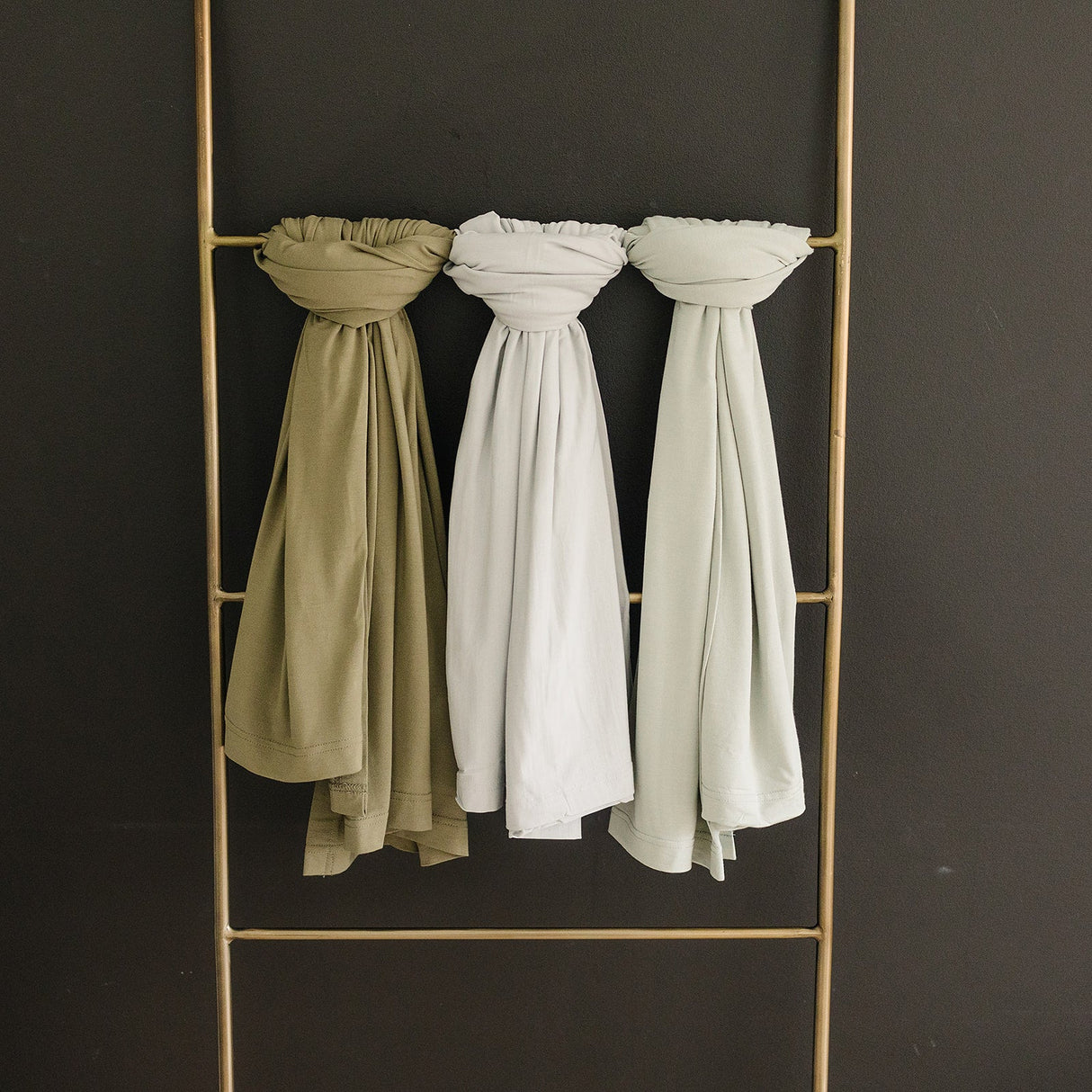 Olive Bamboo Stretch Swaddle - HoneyBug