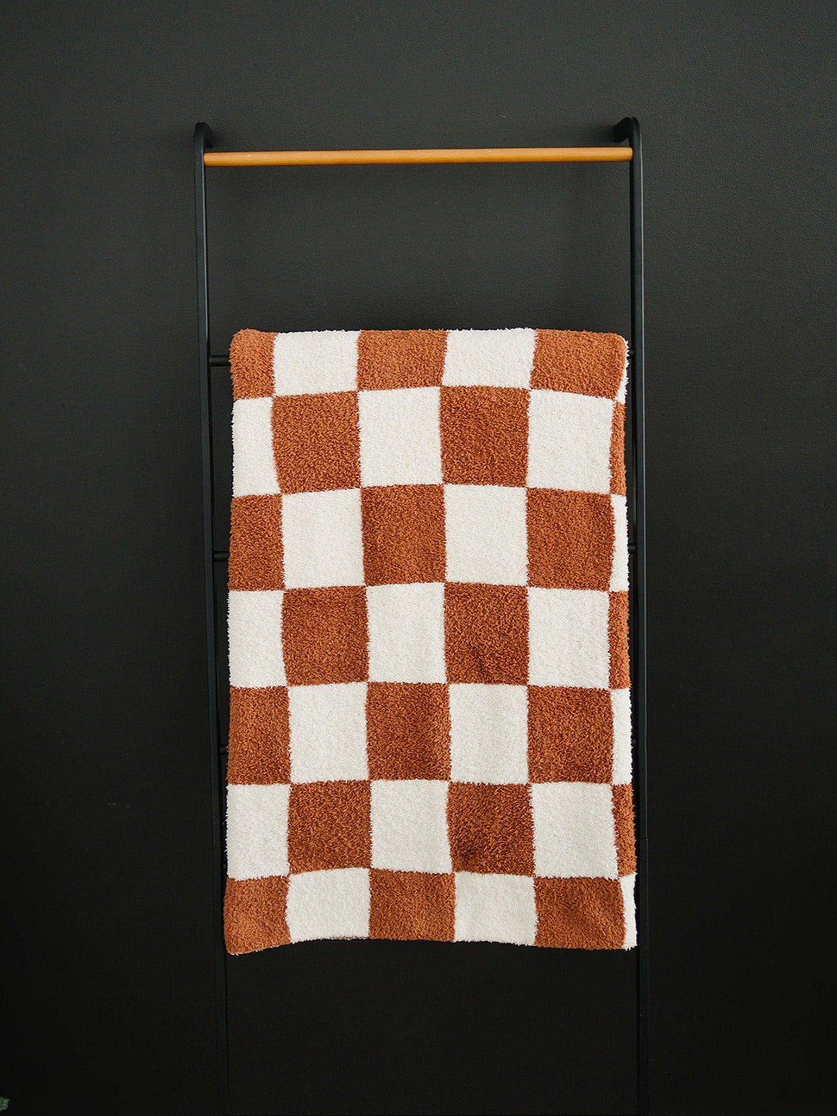 Rust Checkered Plush Blanket - HoneyBug
