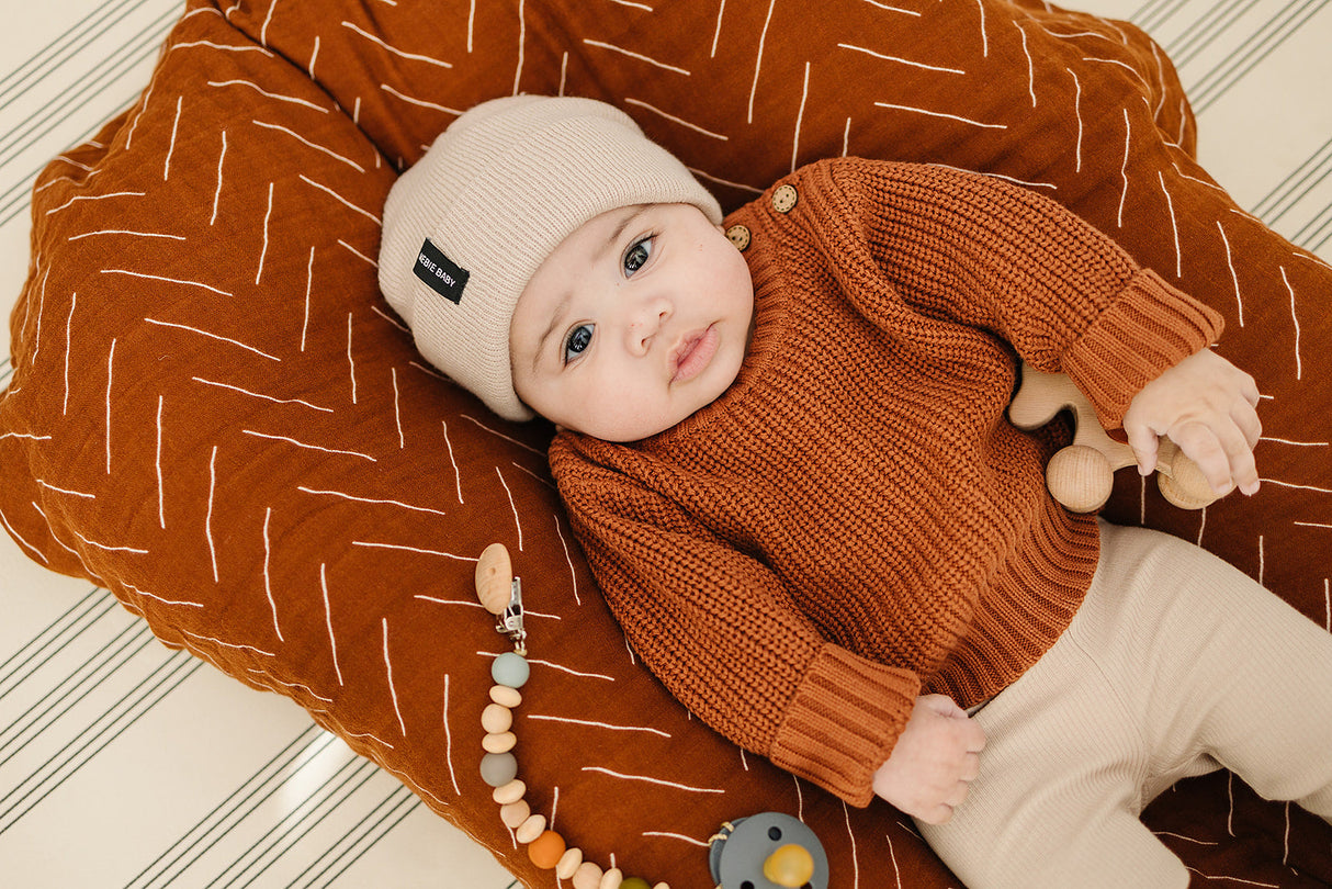 Oatmeal Mebie Baby Beanie - HoneyBug