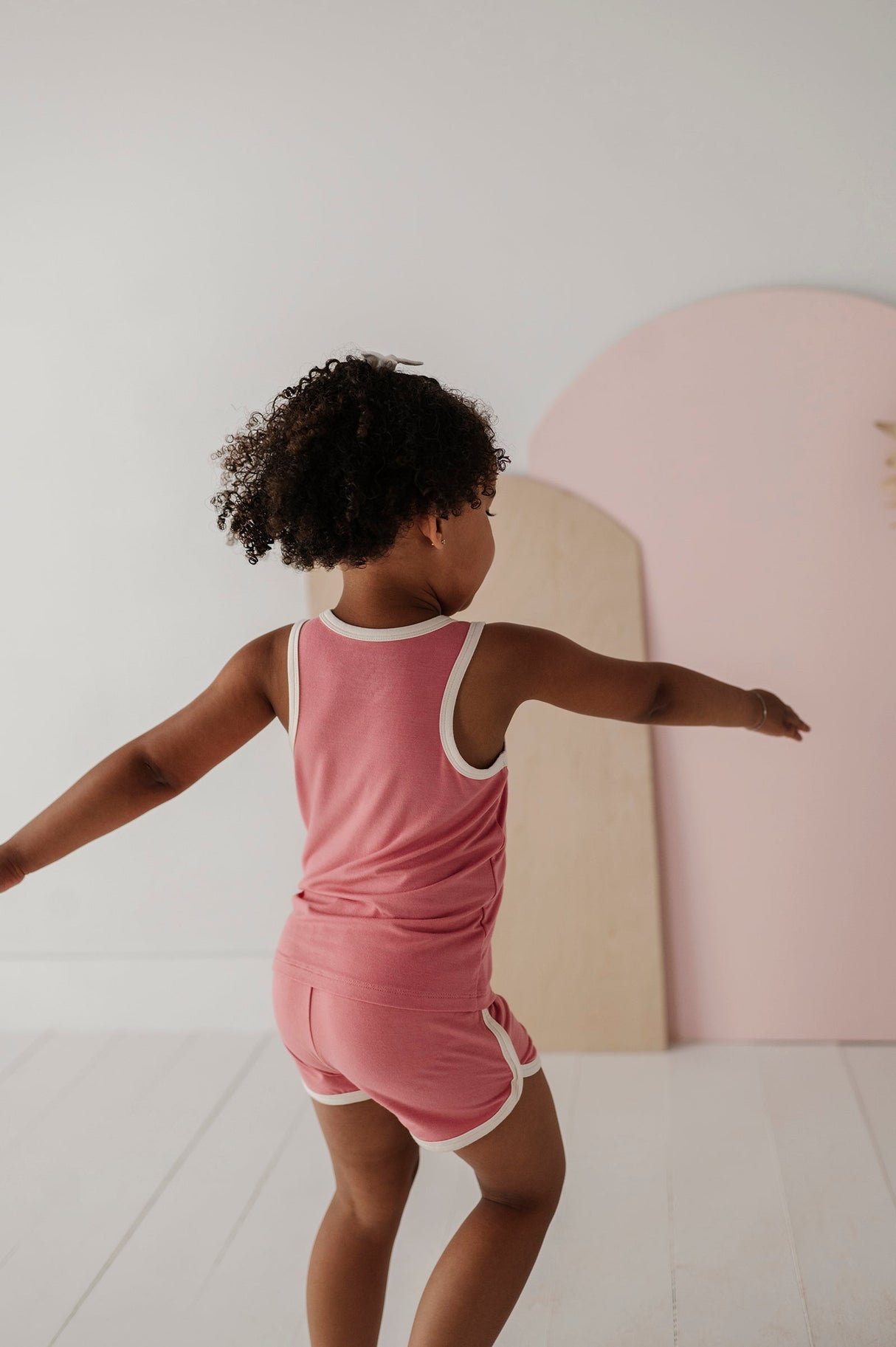 Track Set - HoneyBug