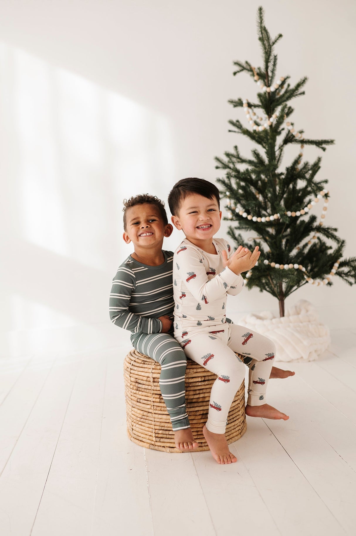 Lounge Set - HoneyBug