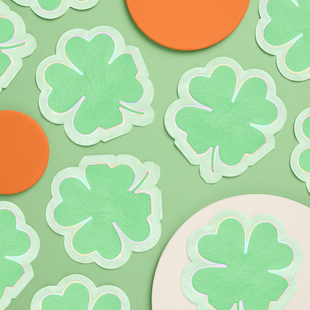 Shamrock Napkins - 25 paper napkins