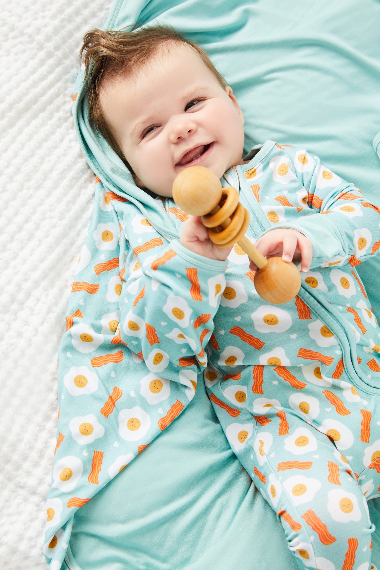 Soft & Stretchy Zipper Footie - Bacon & Eggs Blue - HoneyBug