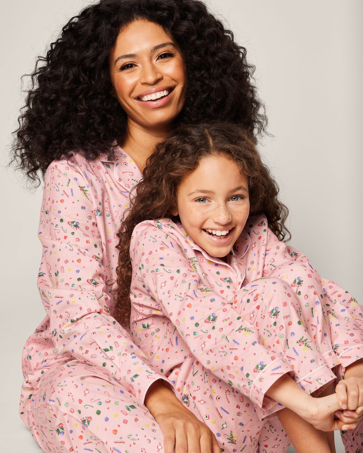 Women's Twill Pajama Set in Vintage Sweets - HoneyBug