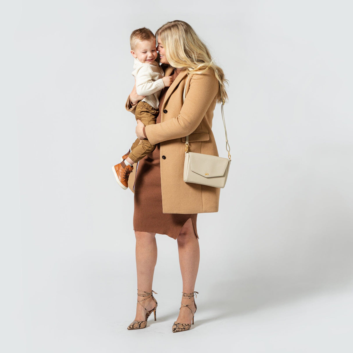 Birch Classic Crossbody - HoneyBug