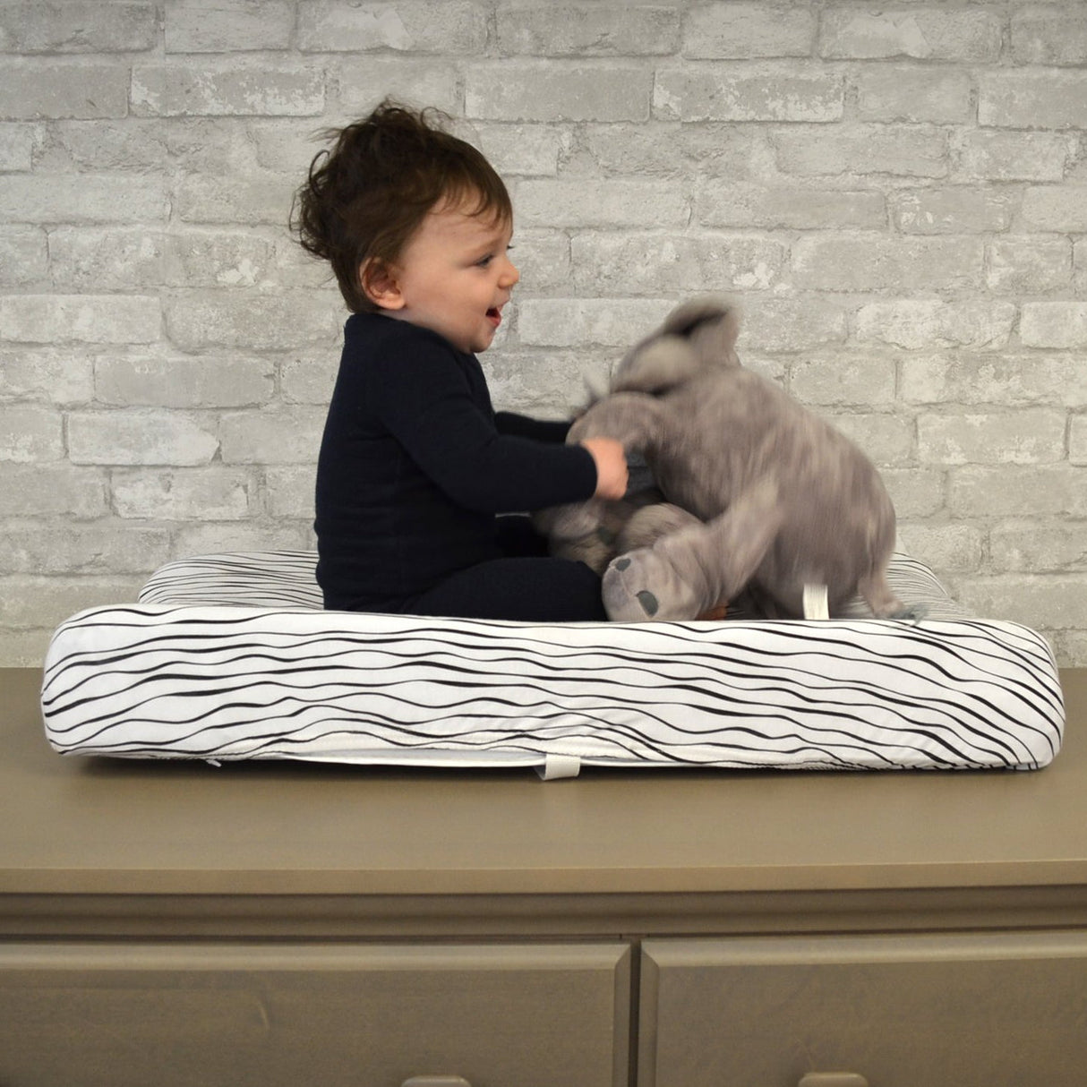 Changing Pad Cover | Cradle Sheet Set - Black & White Abstract - HoneyBug