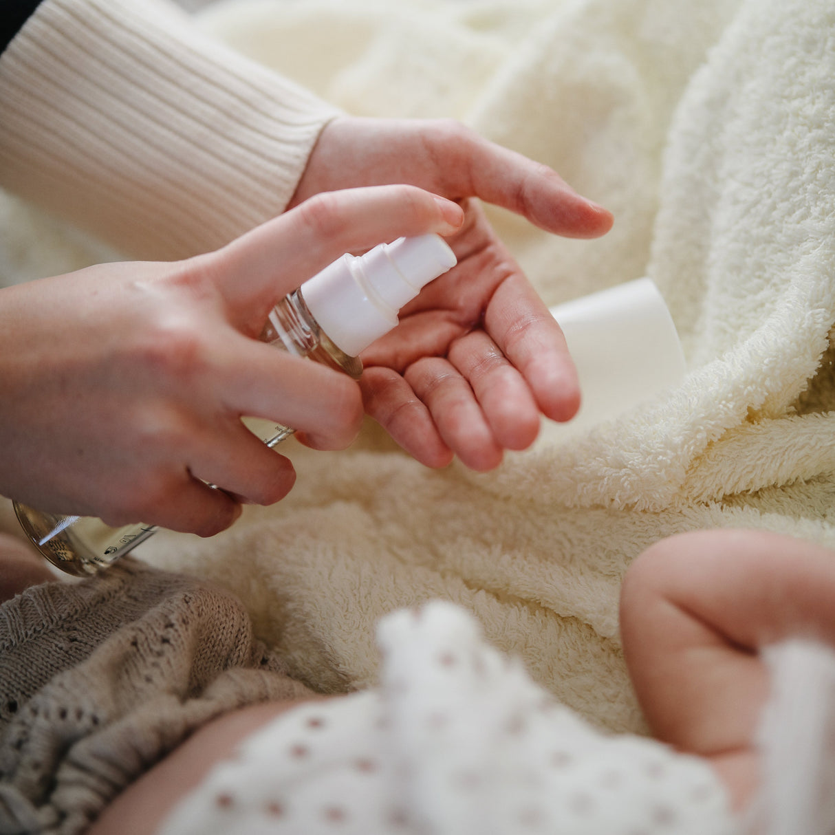 Baby Oil (145 mL) - HoneyBug