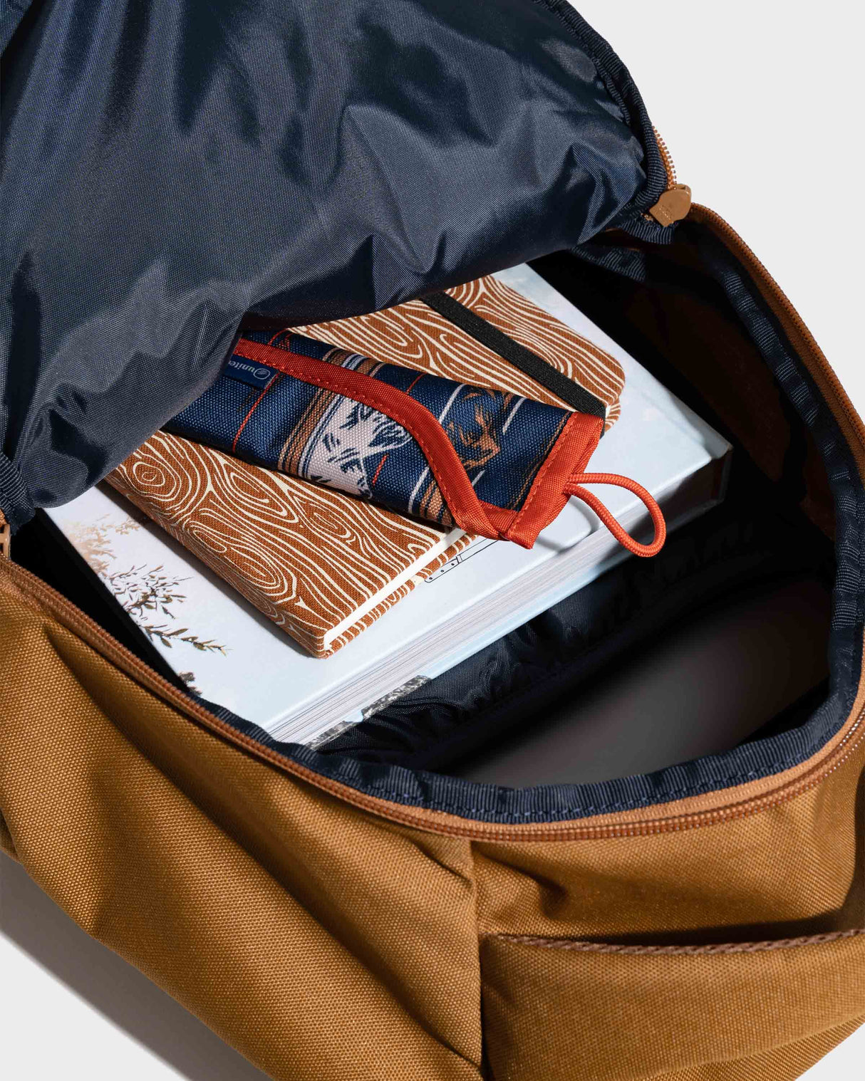 (R)evolution™ 25L Transit Pack - HoneyBug