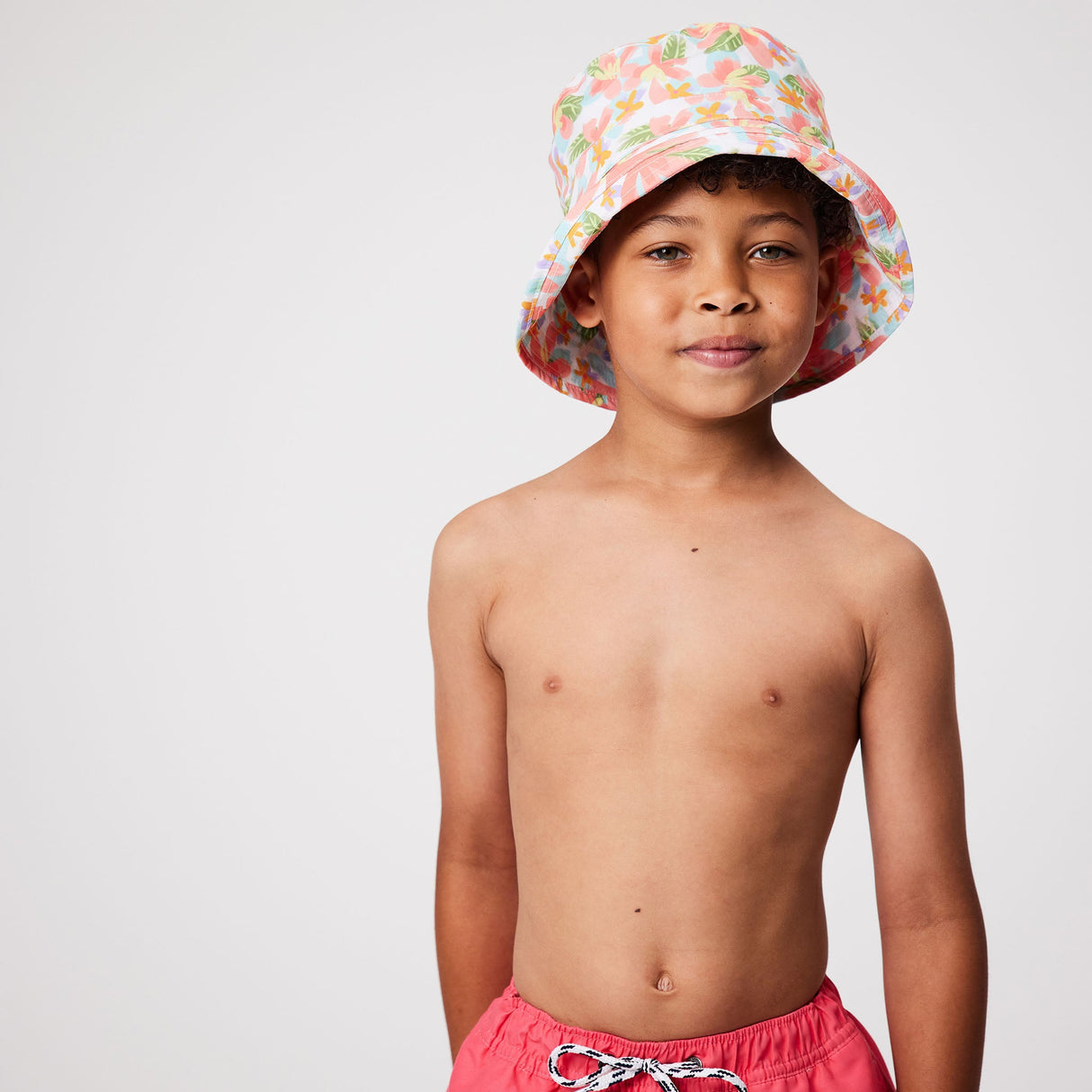 Hawaiian Luau Sustainable Bucket Hat - HoneyBug