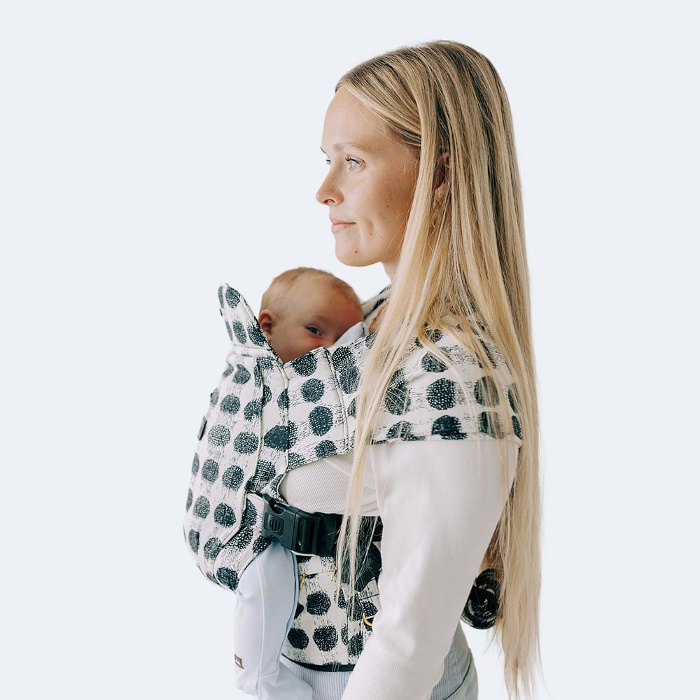 The Pearl Wrap Carrier - HoneyBug