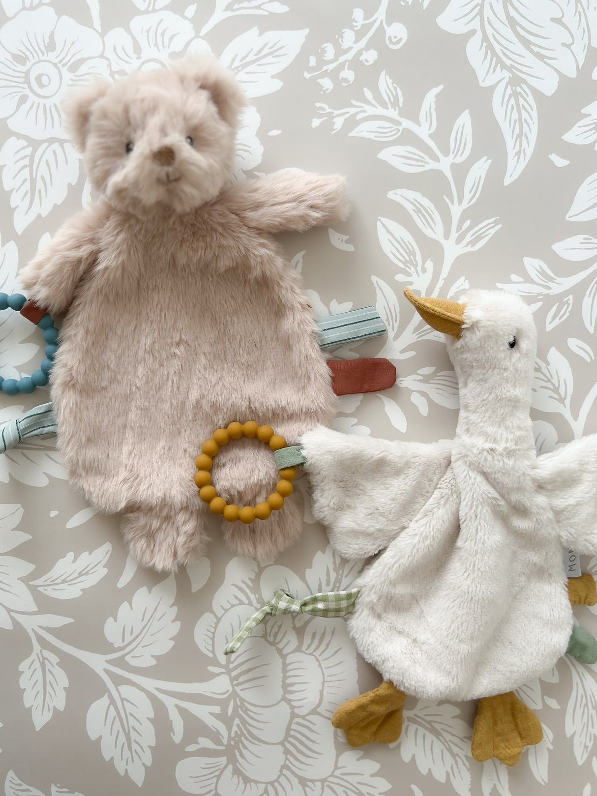 Baldwin Bear Silicone Teether Lovie - HoneyBug