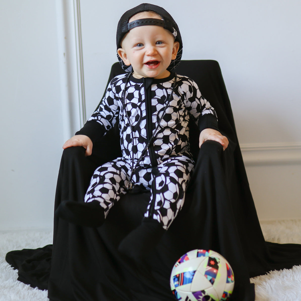 ZIP ROMPER - Soccer - HoneyBug