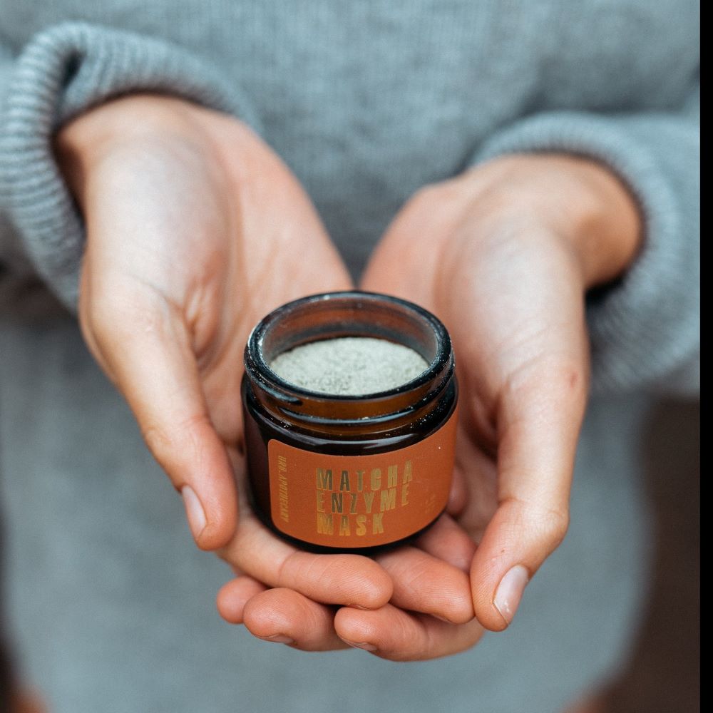 Matcha Enzyme Mask - HoneyBug