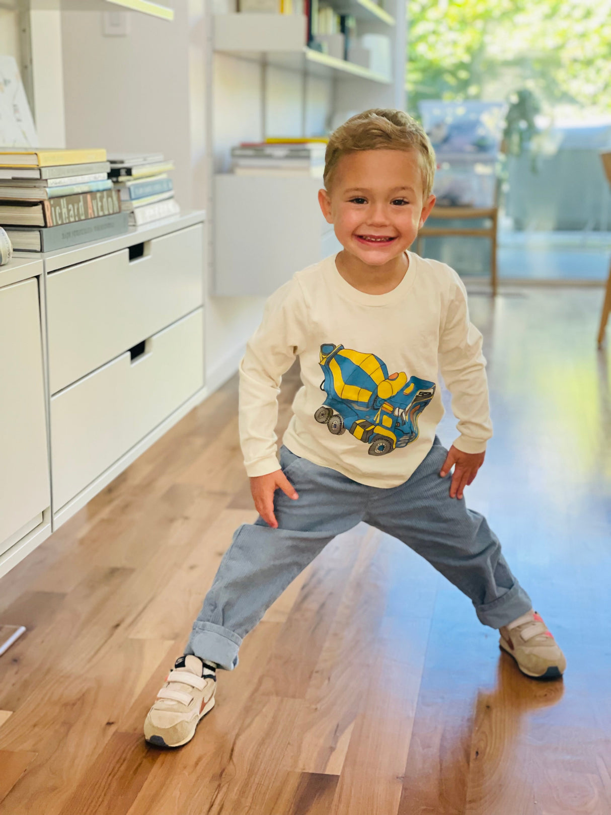 Cement Mixer - HoneyBug