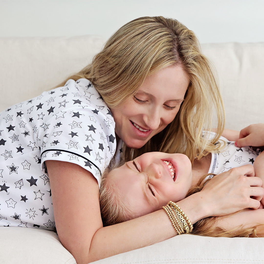 Super Stars Women's Short Sleeve Pajama Set - HoneyBug