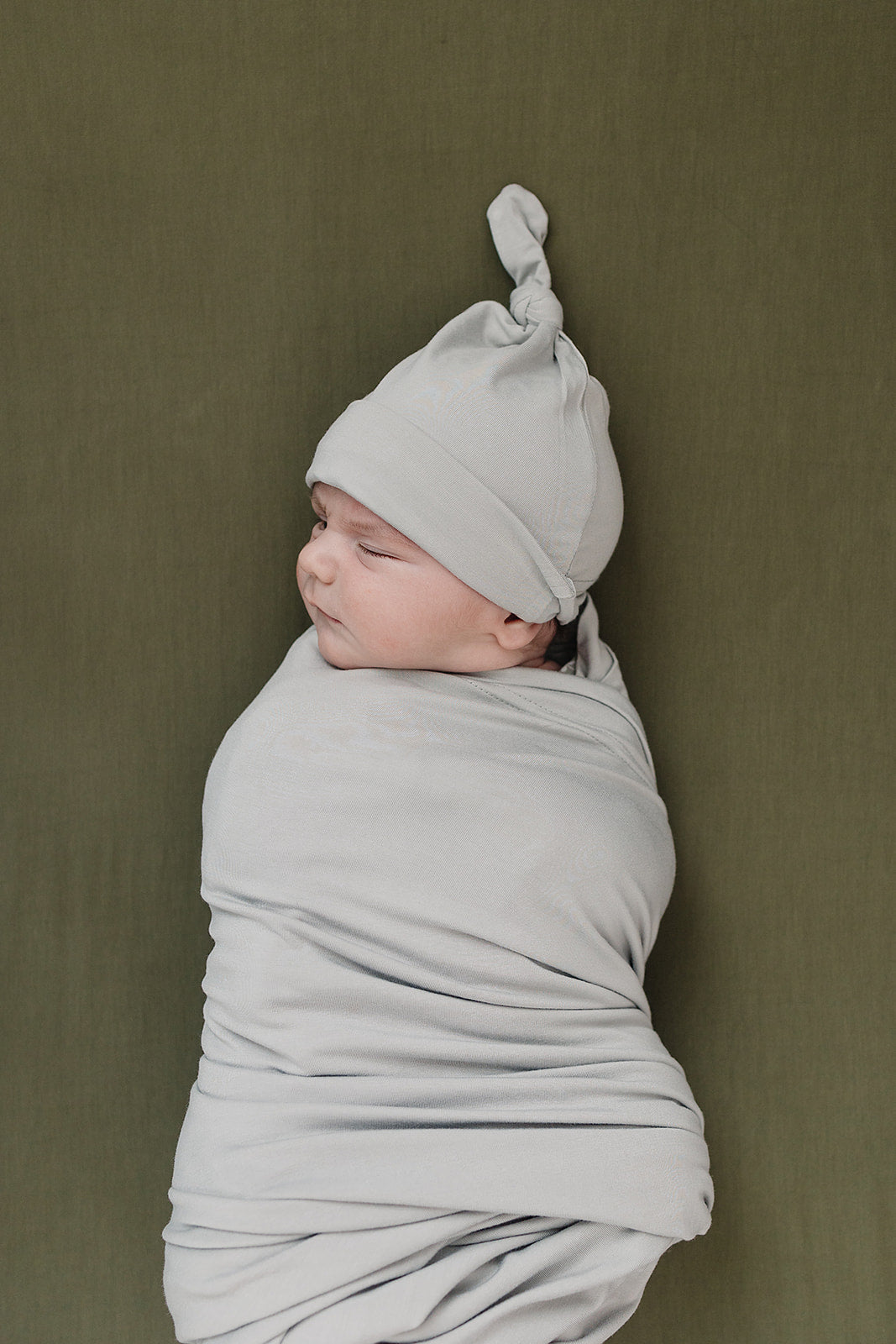 Stone Bamboo Stretch Swaddle - HoneyBug