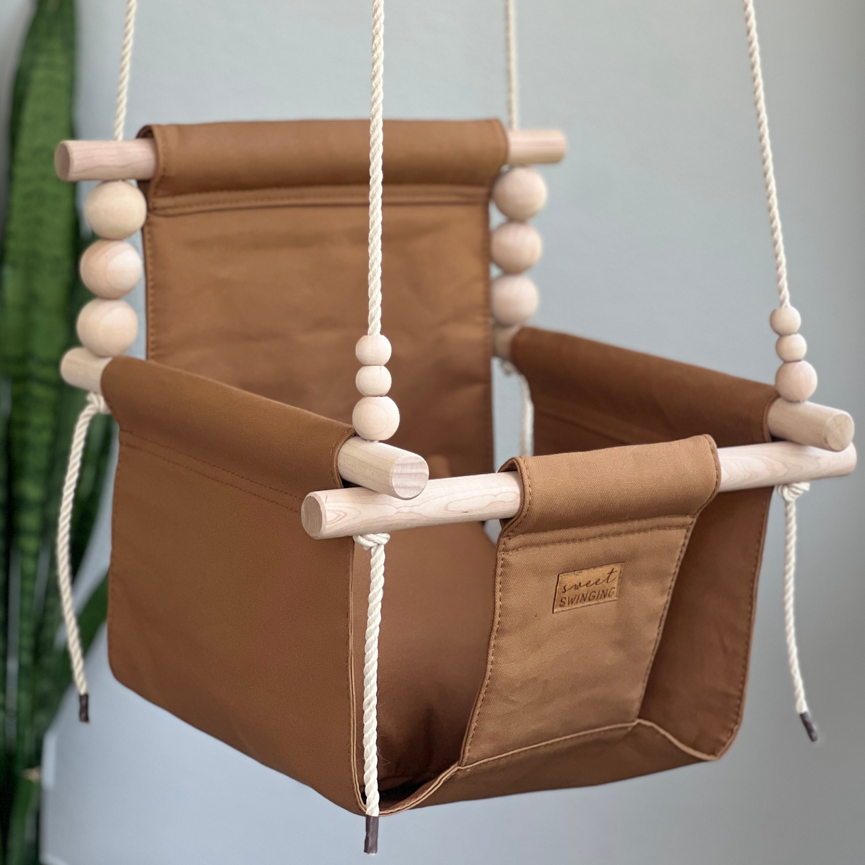 Organic Cotton Indoor High Back Swing Toffee