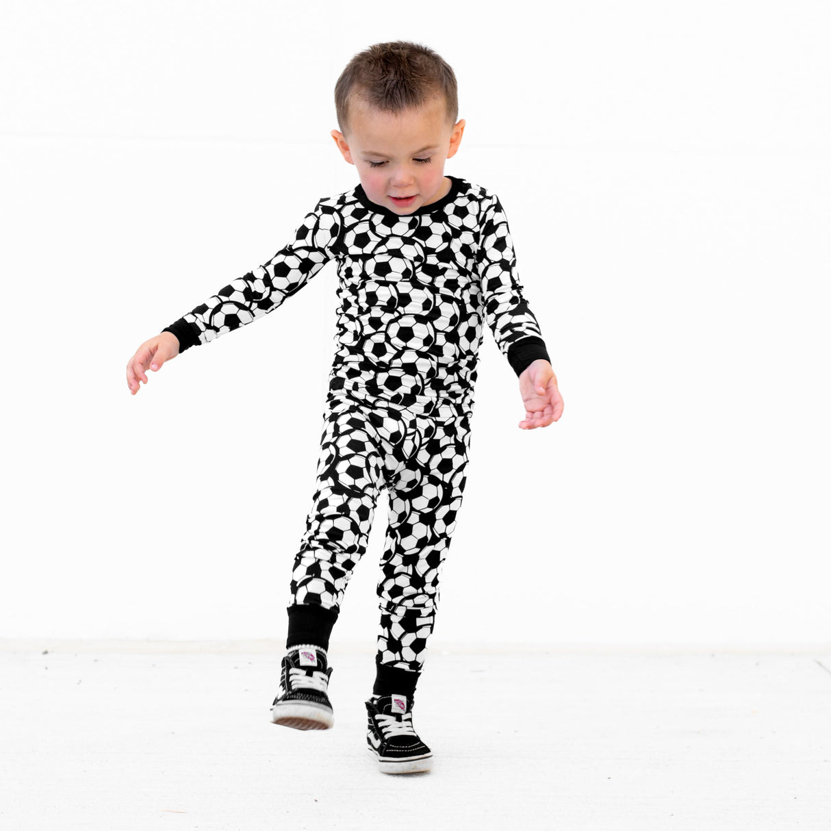 LONG SLEEVE 2 PIECE SETS- Soccer - HoneyBug