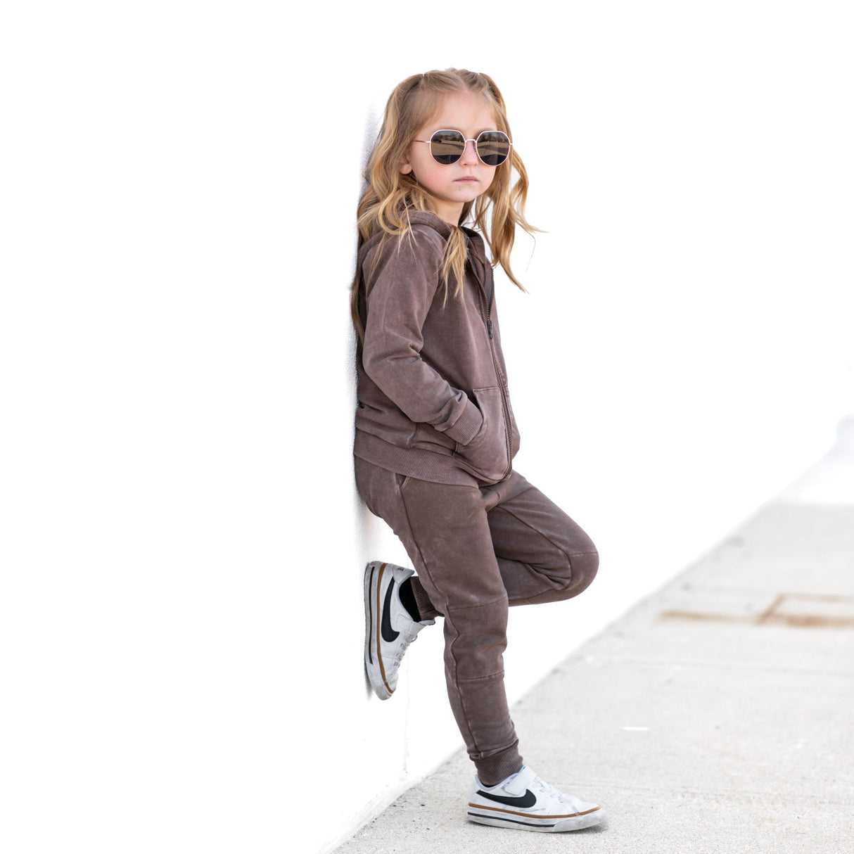 ZIP HOODIE- Bark Snow Wash - HoneyBug