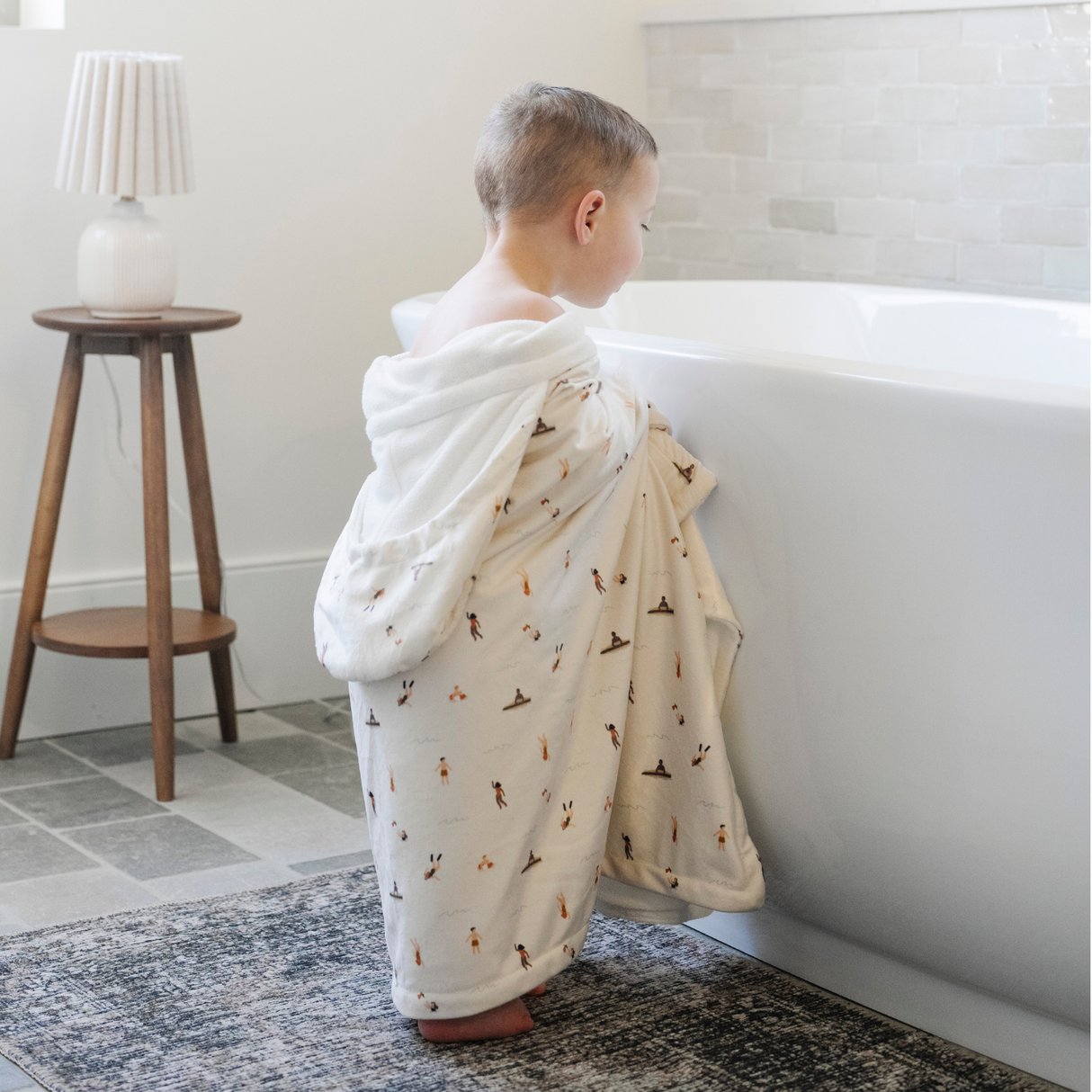 HOODED TOWELS