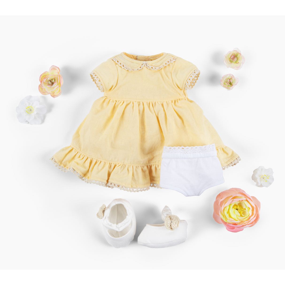 The Clementine Collective knitted doll Penelope - HoneyBug