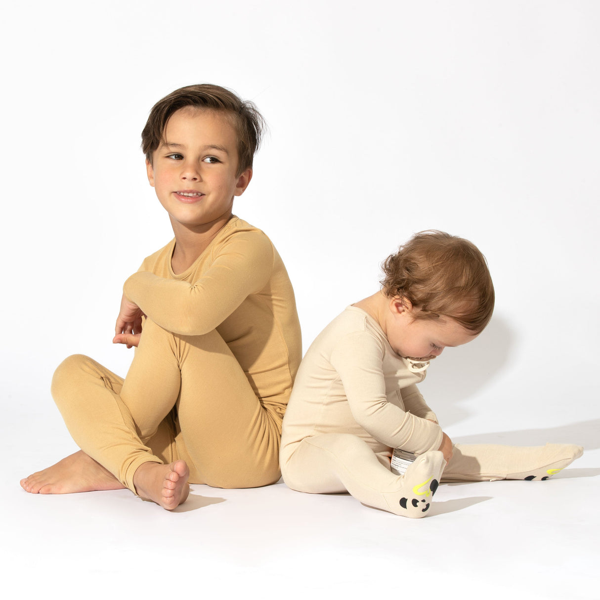 Oat Bamboo Convertible Footie - HoneyBug