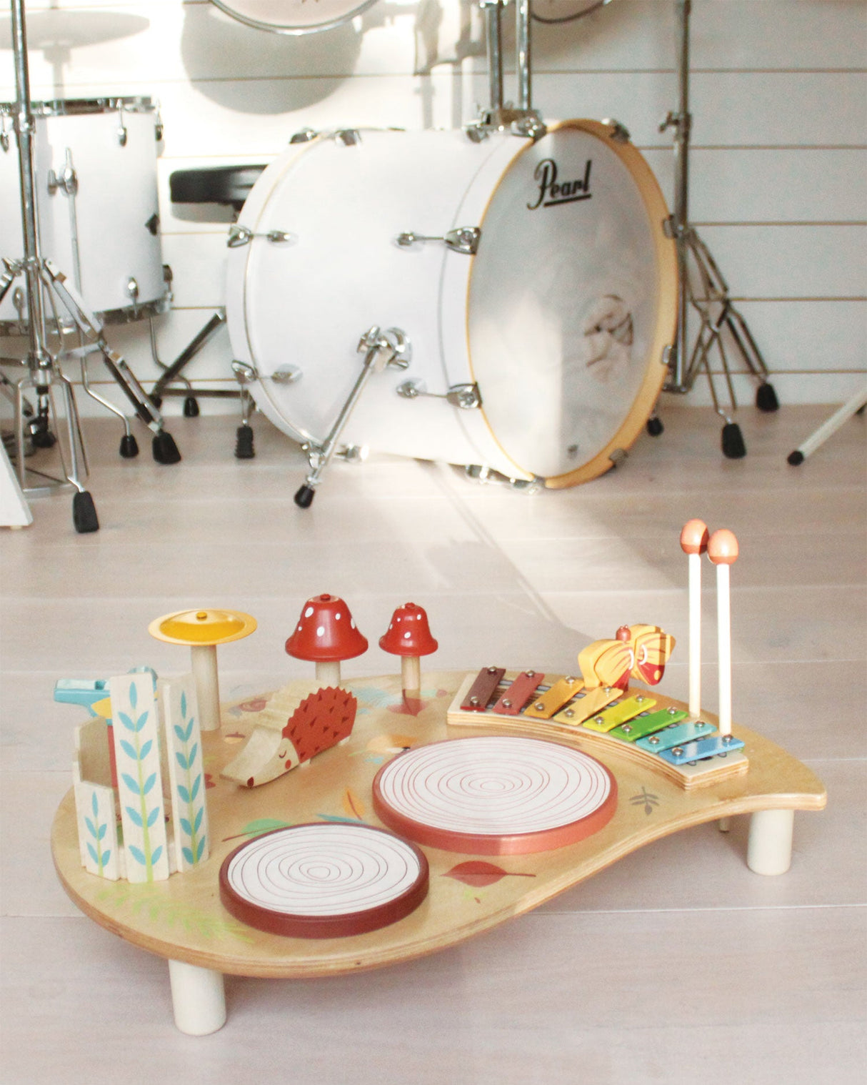 Musical Table - HoneyBug