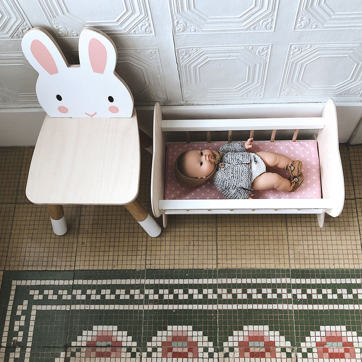 Forest Rabbit Chair - HoneyBug