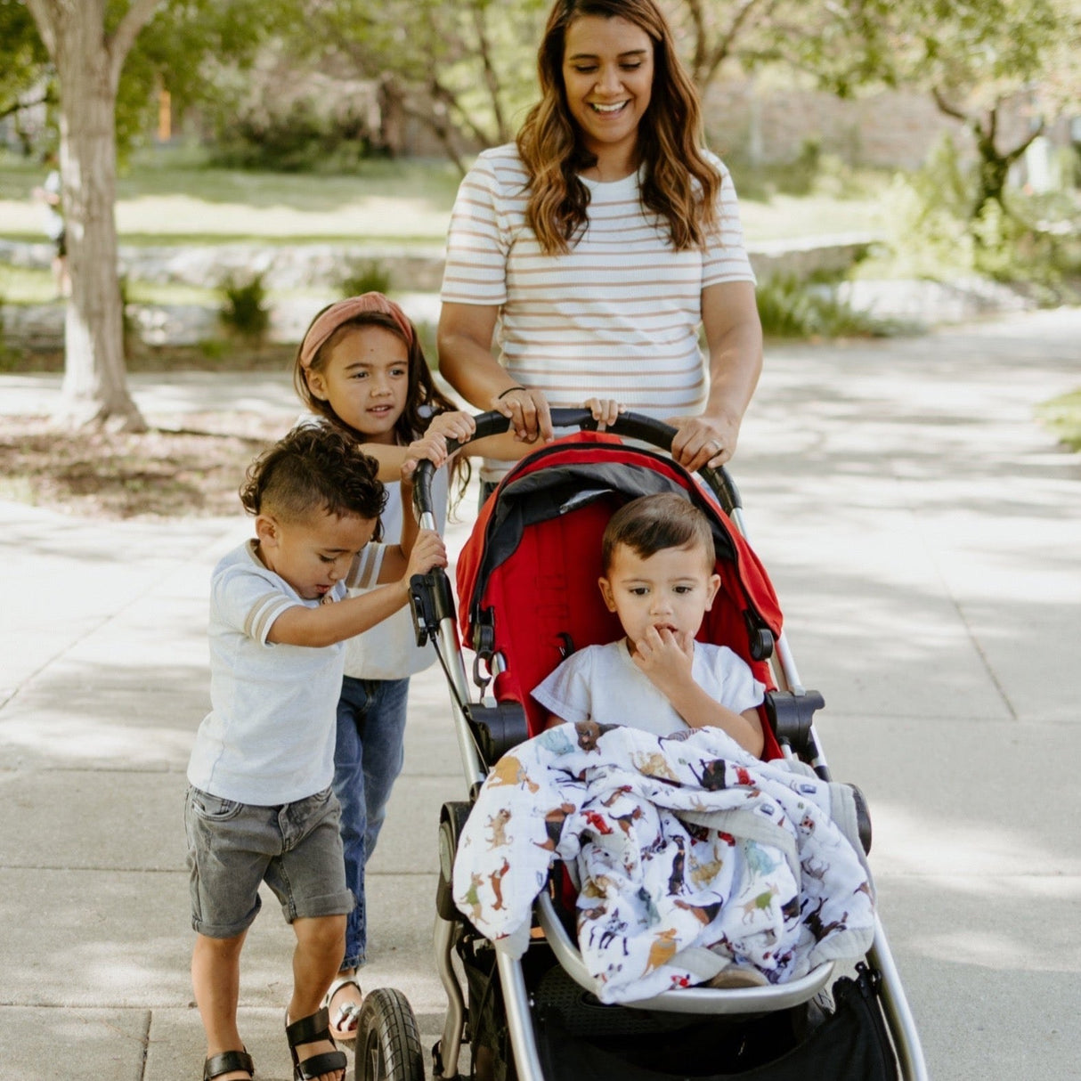Cotton Muslin Baby Quilt - Woof - HoneyBug