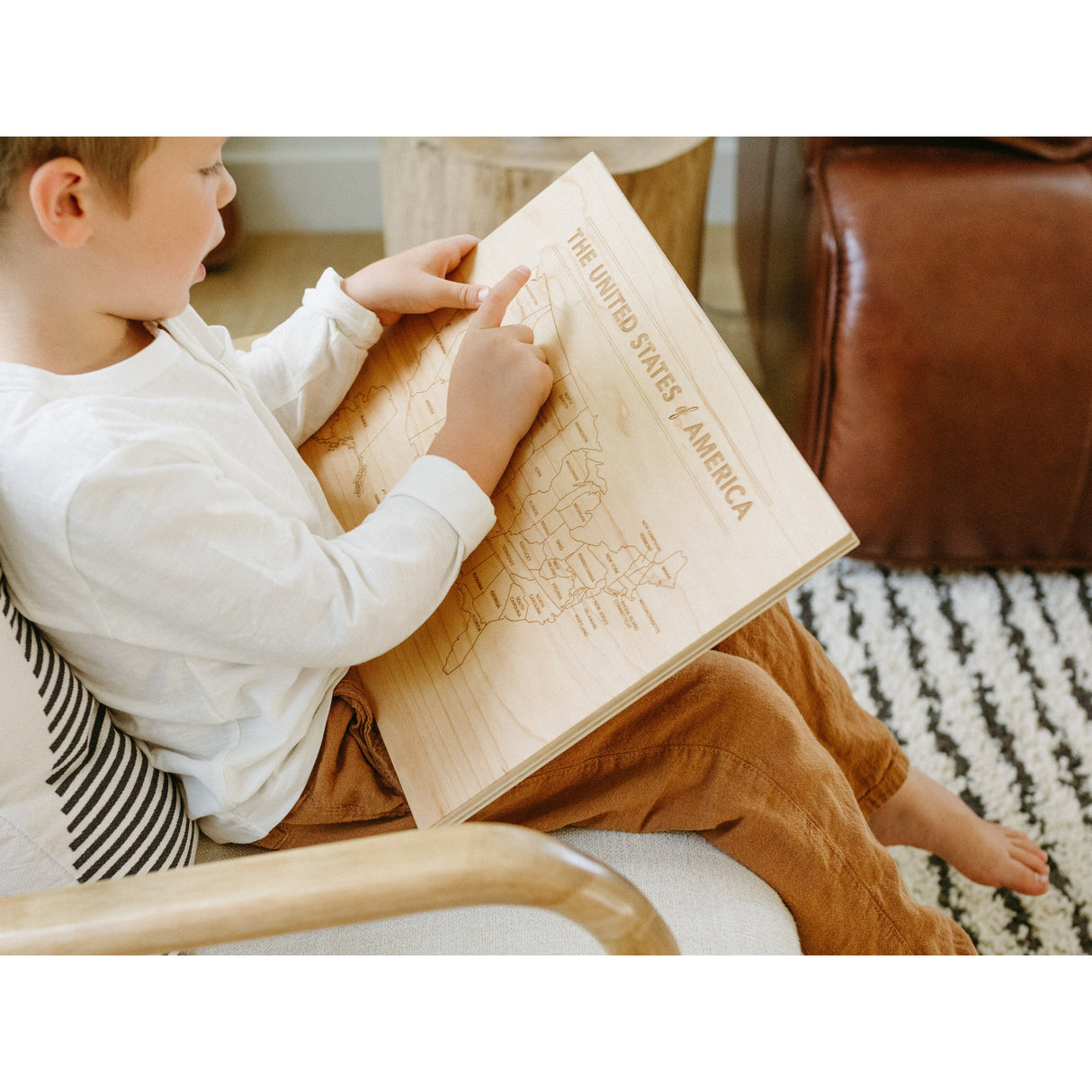 Wooden Map of the United States of America - HoneyBug
