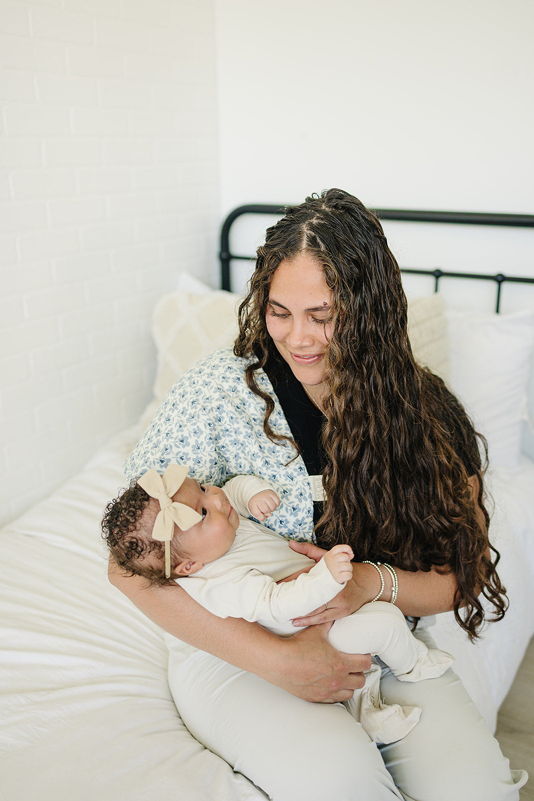 Blue Blossom Muslin Burp Cloth - HoneyBug