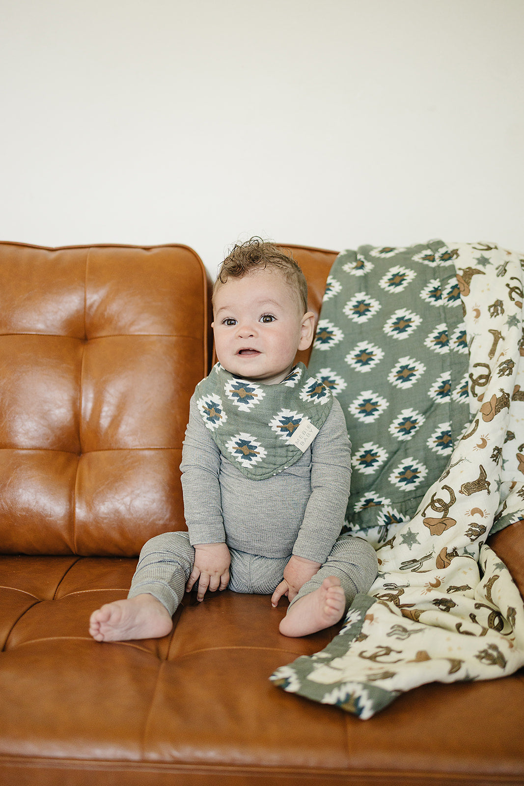 Southwest Aztec Classic Muslin Bib - HoneyBug