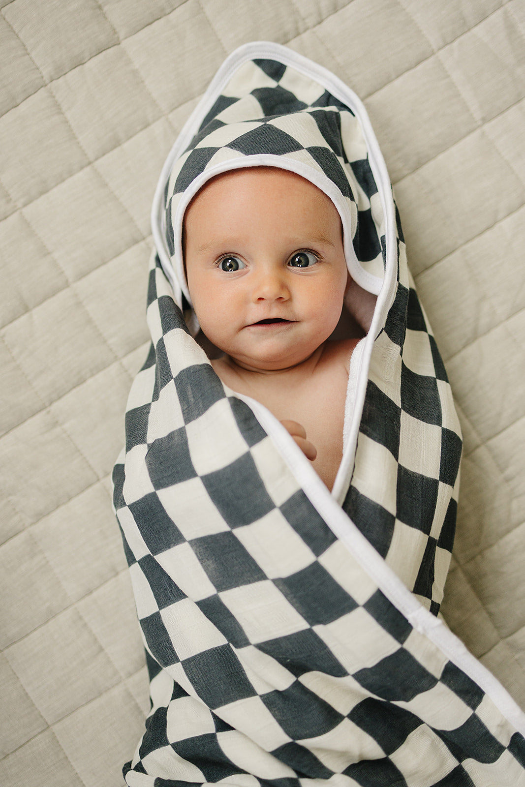 Charcoal Checkered Muslin Hooded Towel - HoneyBug