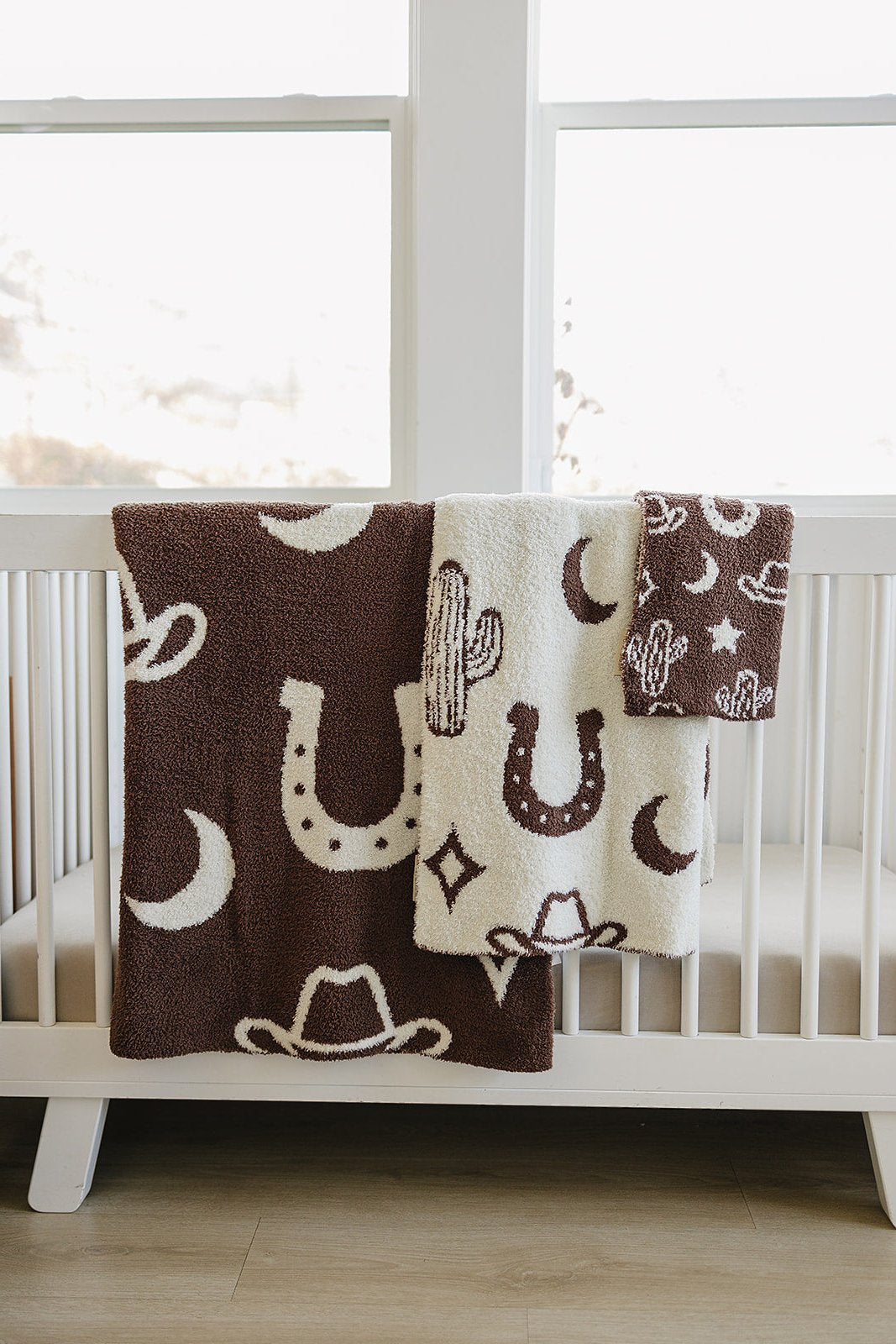 Western Plush Blanket - HoneyBug