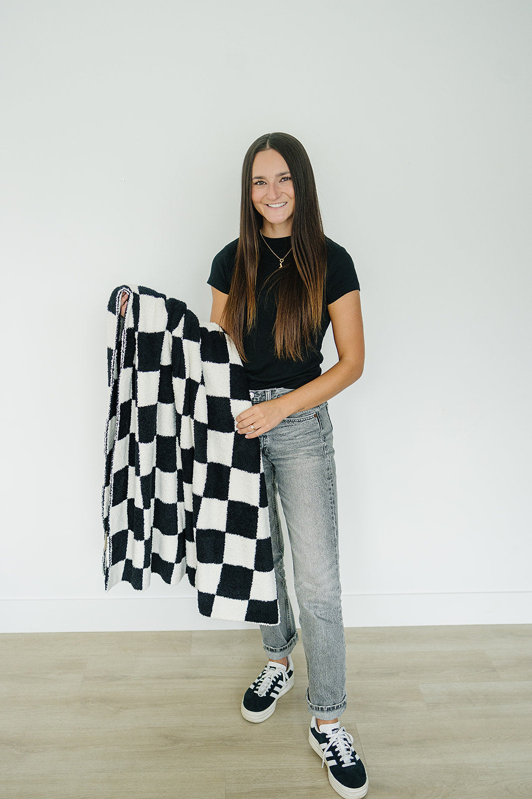 Black + White Checkered Plush Blanket - HoneyBug