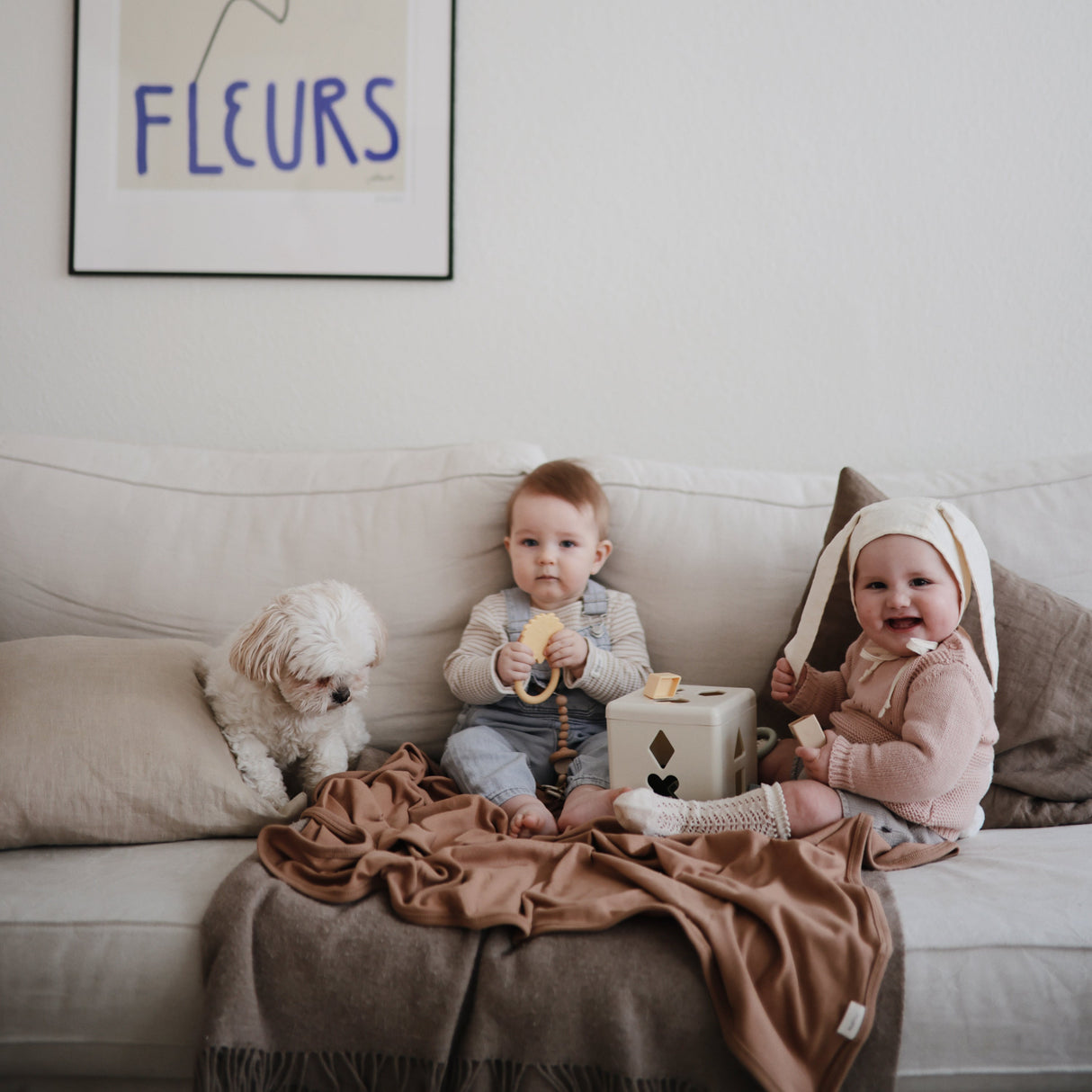 Silicone Pacifier Clip | Mila - HoneyBug